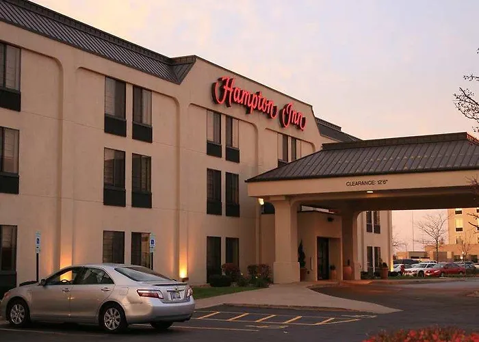 Hampton Joliet/i-80 Hotel 3*