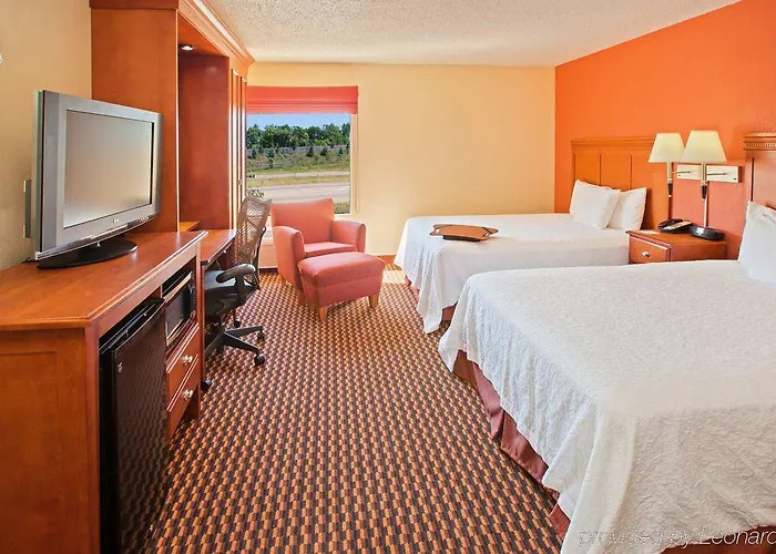 Hampton Joliet/i-80 Hotel